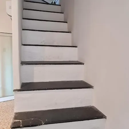 בית הארחה Rifugio Dei Saraceni ולקרוסיה