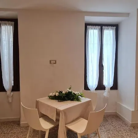 Rifugio Dei Saraceni Gasthof Vallecrosia